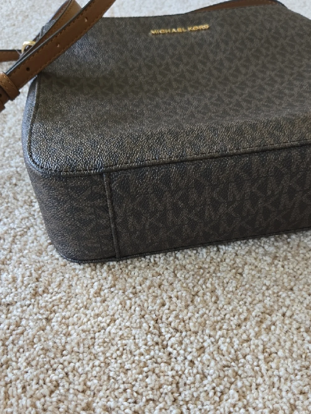 Michael Kors Brown Crossbody Messenger Bag - Picture 5 of 5